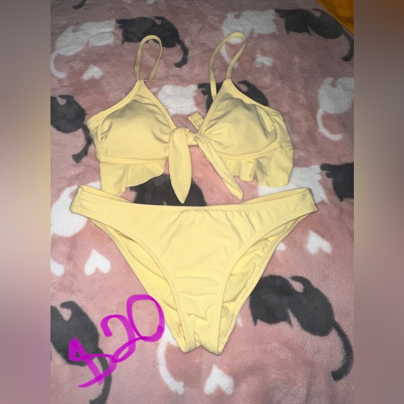 bikini - Picture 6 of 7